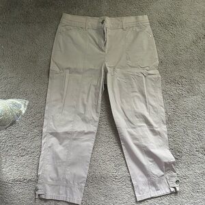 Chico's Light Gray Capris